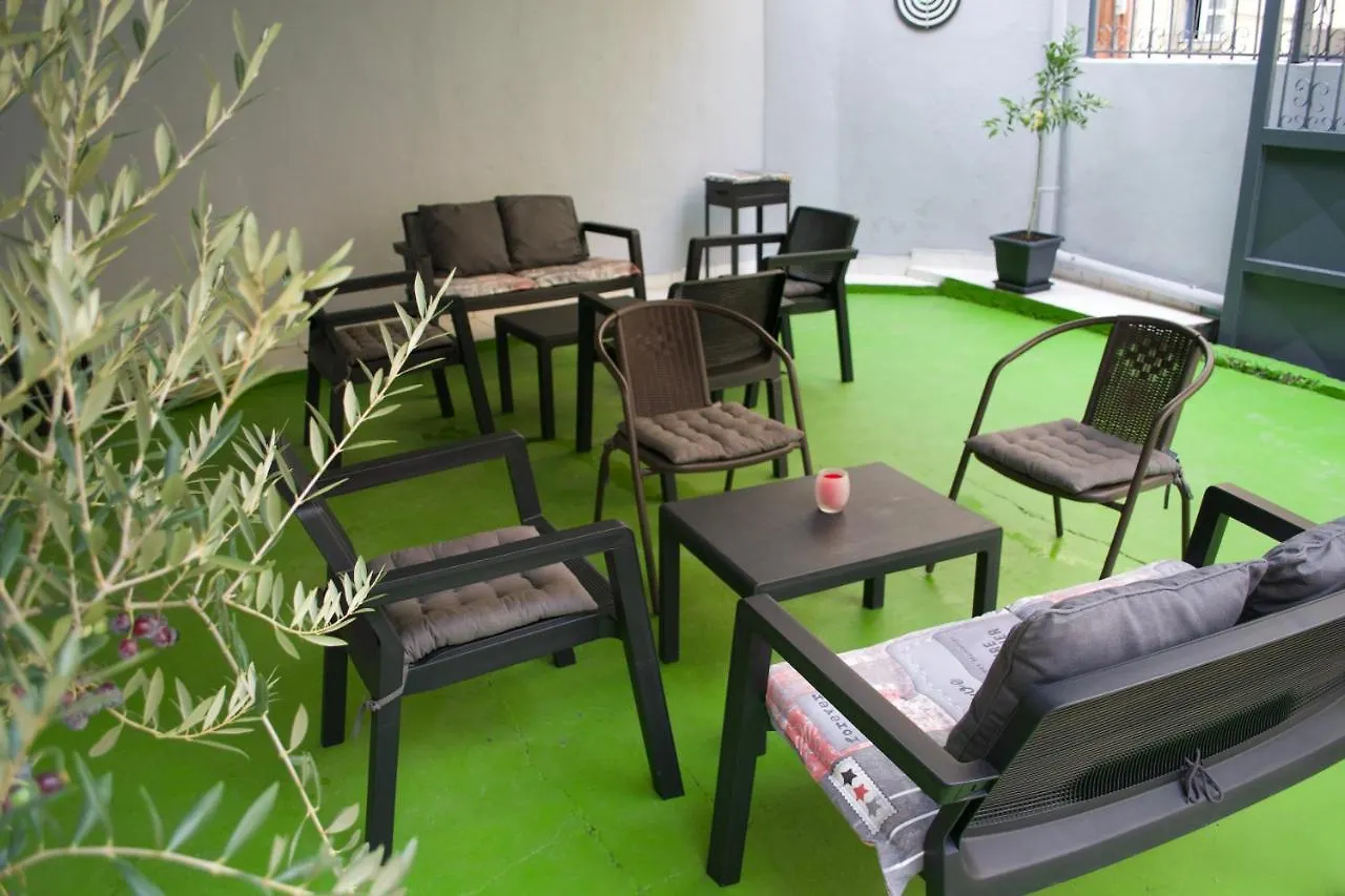 Me & You Hostel Tirana